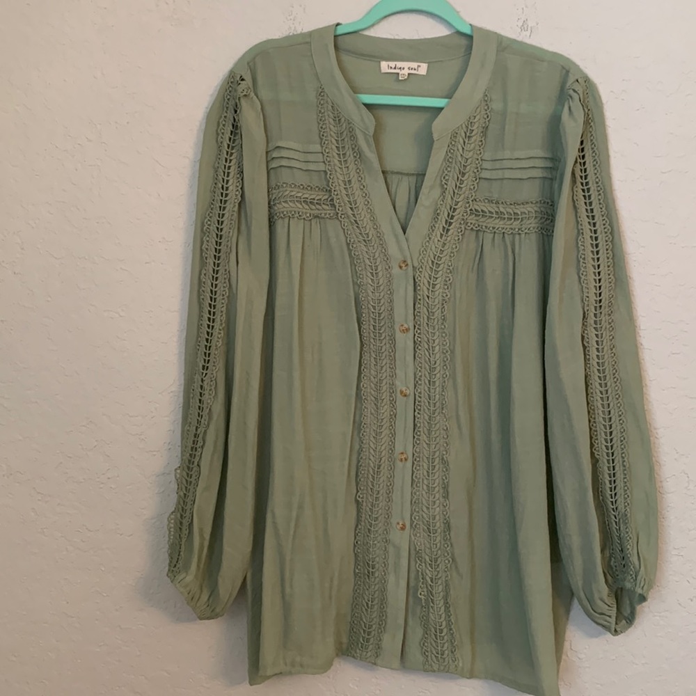 Indigo Soul Green Tunic with Lace Details